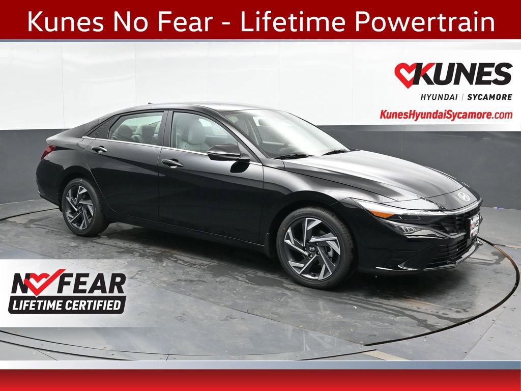 Used 2025 Hyundai Elantra Limited FWD image 1