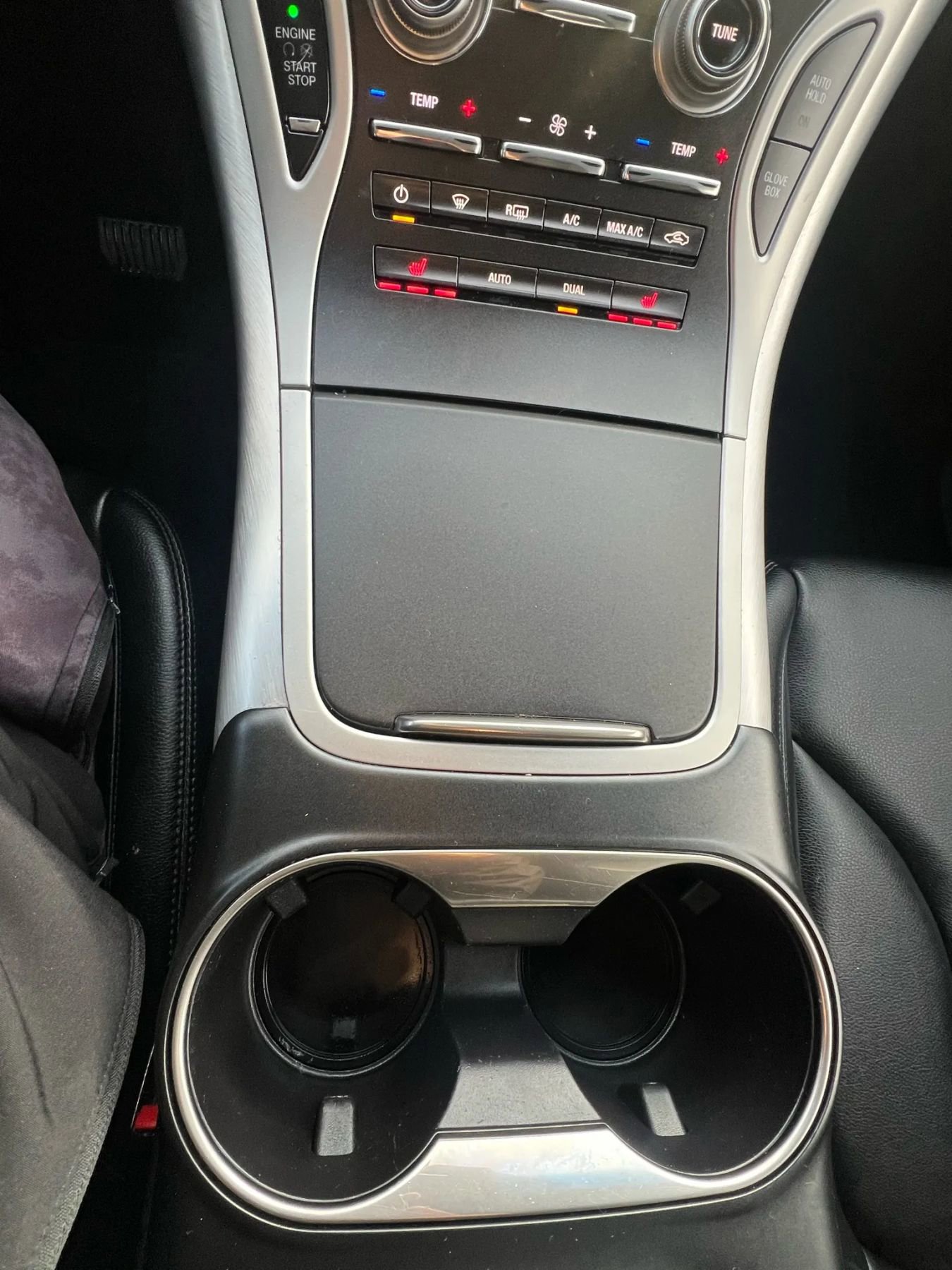 Used 2019 Lincoln Nautilus Premier AWD/4WD image 21