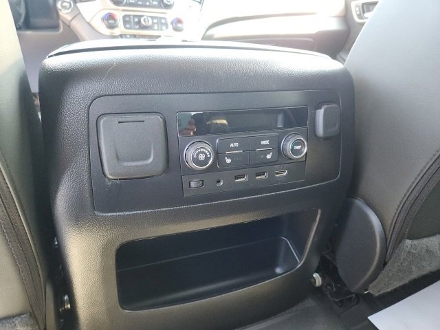 Used 2019 GMC Yukon Denali image 12