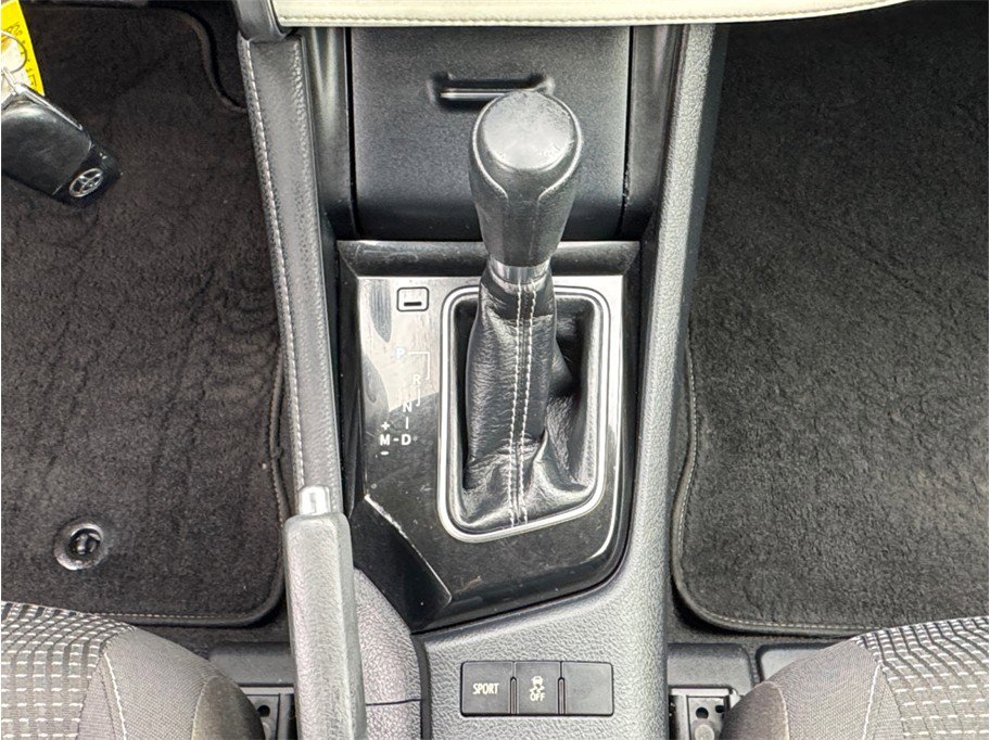 Used 2017 Toyota Corolla iM FWD image 11