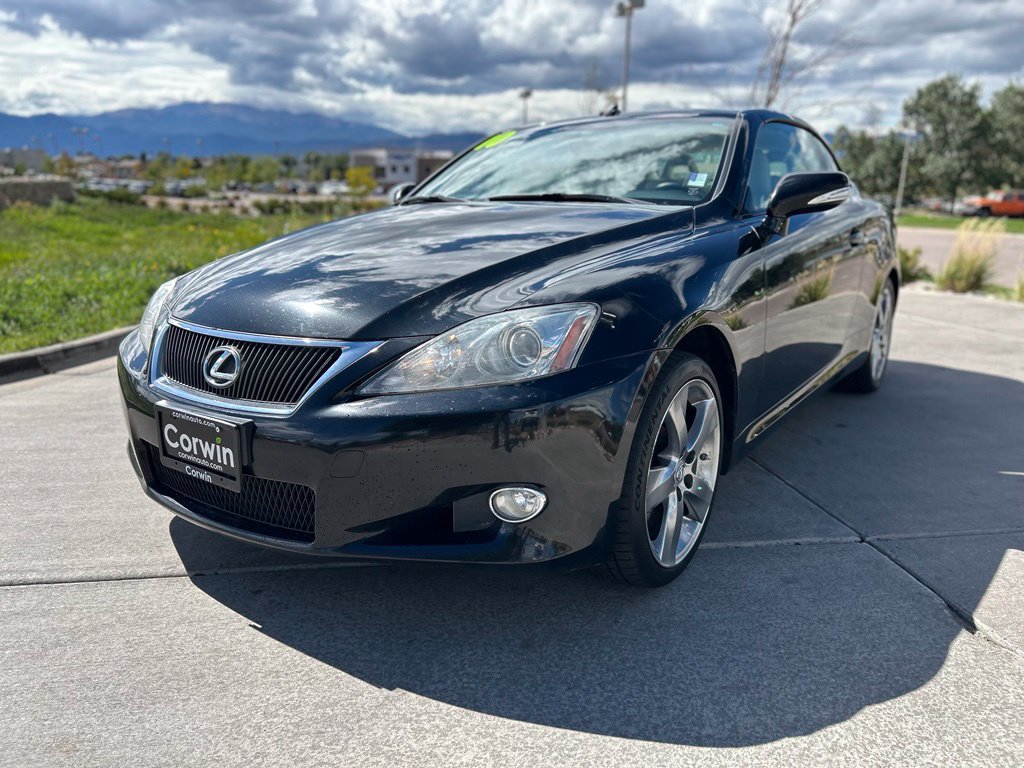 Used 2010 Lexus IS 350C w/ Luxury Pkg RWD image 3