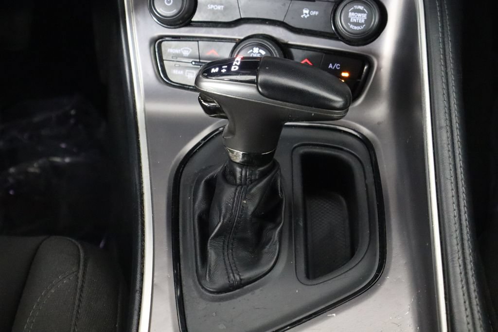 Used 2021 Dodge Challenger SXT RWD image 28