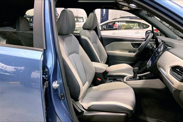 Used 2025 Subaru Forester Premium image 7