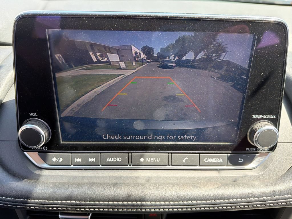 Used 2024 Nissan Rogue SV AWD/4WD image 22