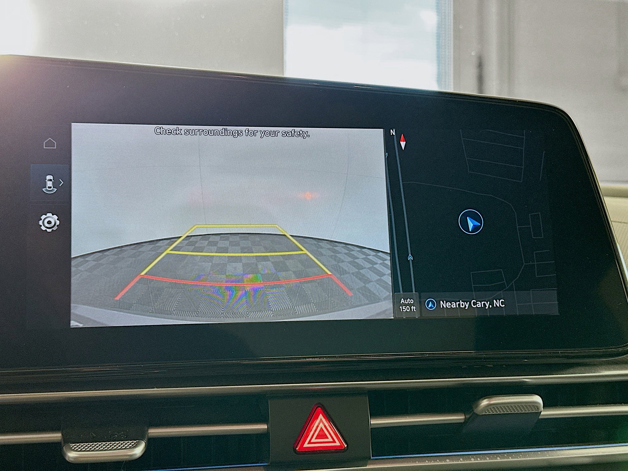 Used 2025 Hyundai Elantra SEL image 23