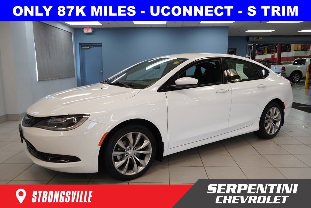 Used 2015 Chrysler 200 S w/ Comfort Group image 1
