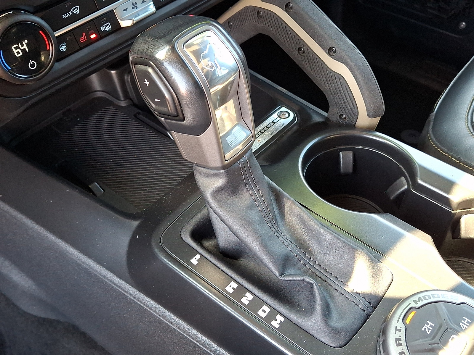 Used 2025 Ford Bronco Badlands AWD/4WD image 15