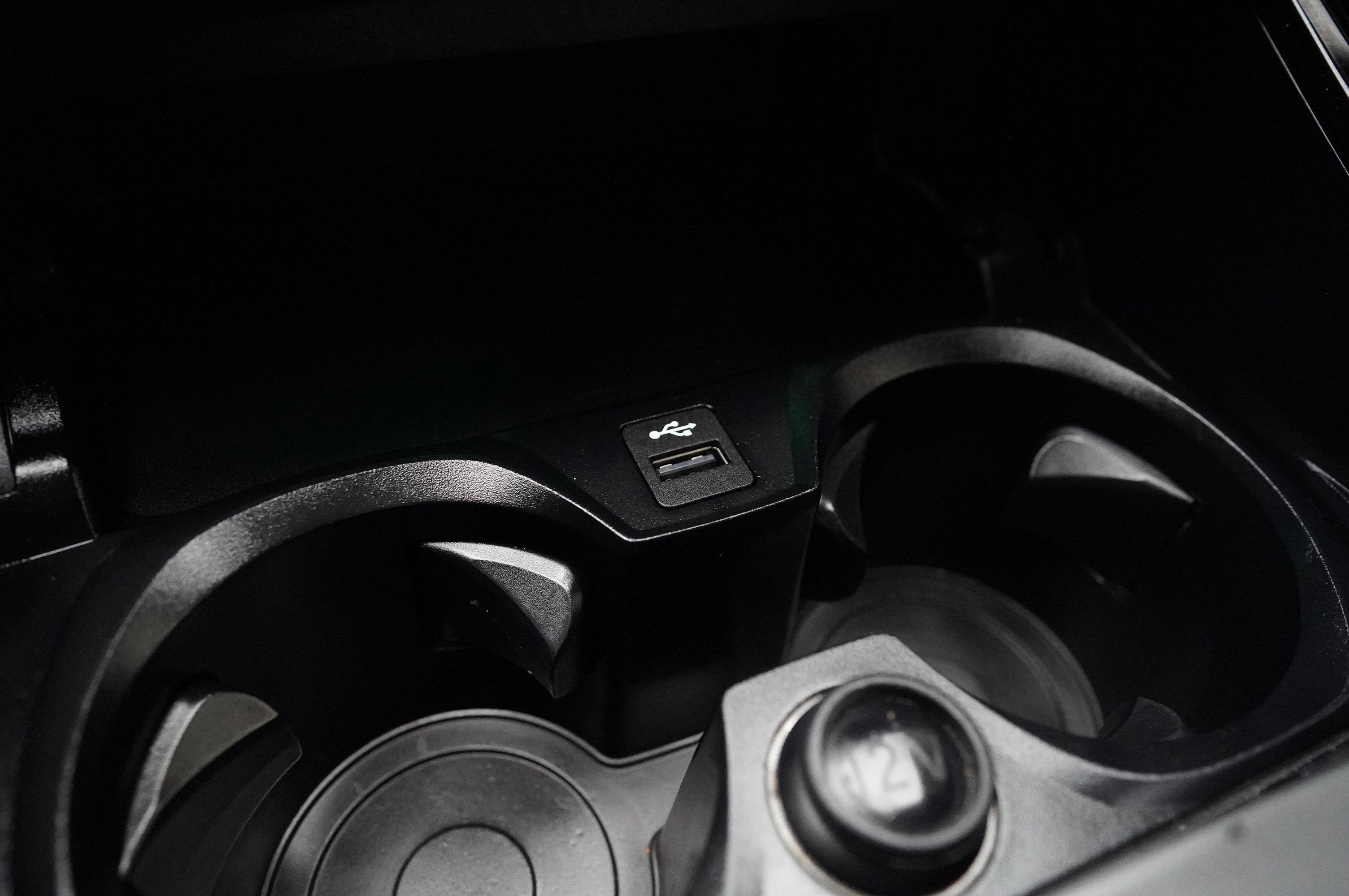 Used 2024 BMW 230i 230i w/ Premium Package image 10