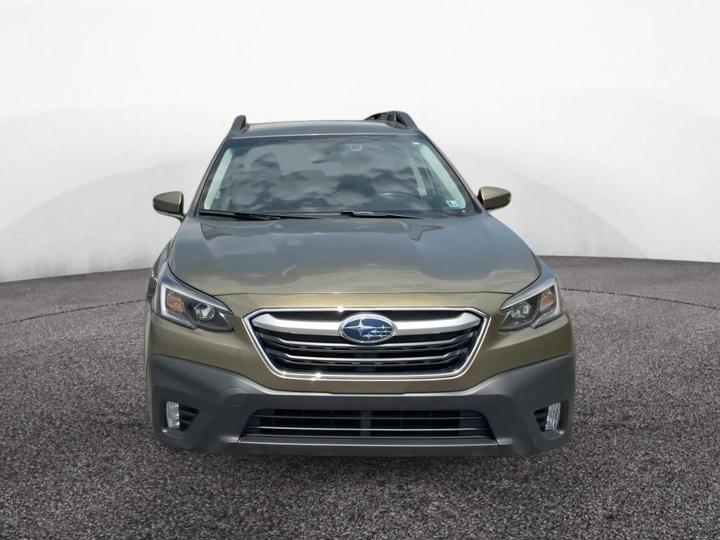 Used 2021 Subaru Outback Premium AWD/4WD image 3