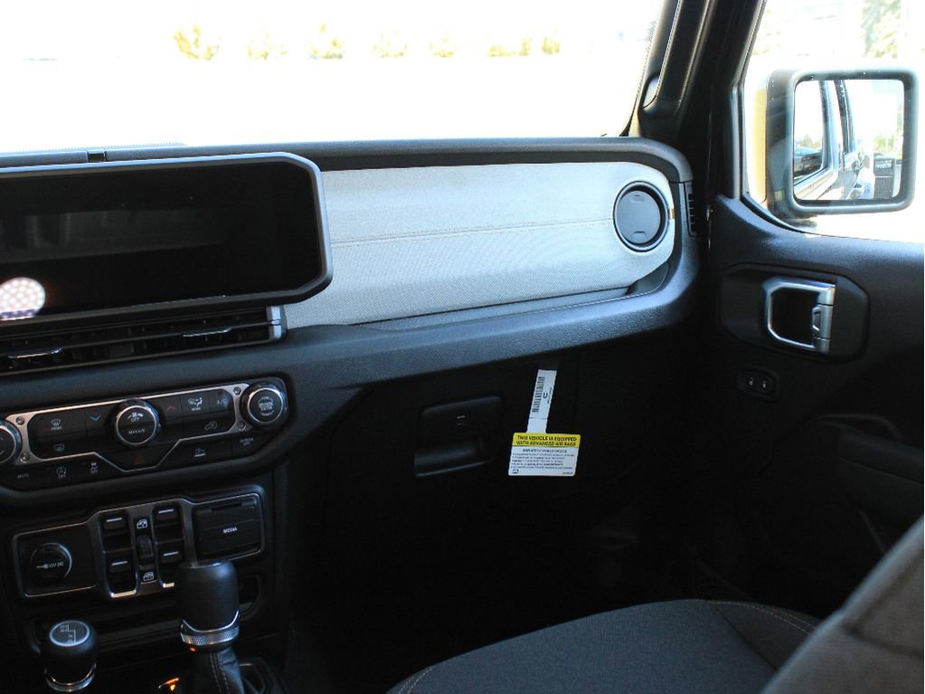 New 2026 Jeep Gladiator Sport image 28