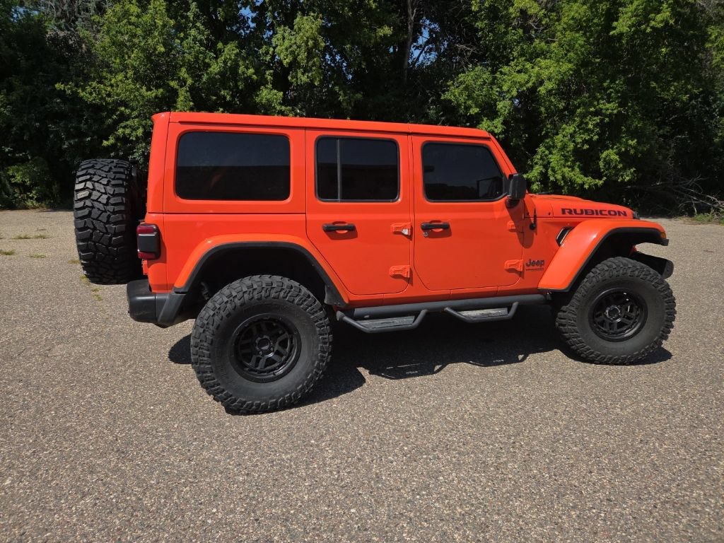 Used 2019 Jeep Wrangler Unlimited Rubicon w/ Cold Weather Group AWD/4WD image 19