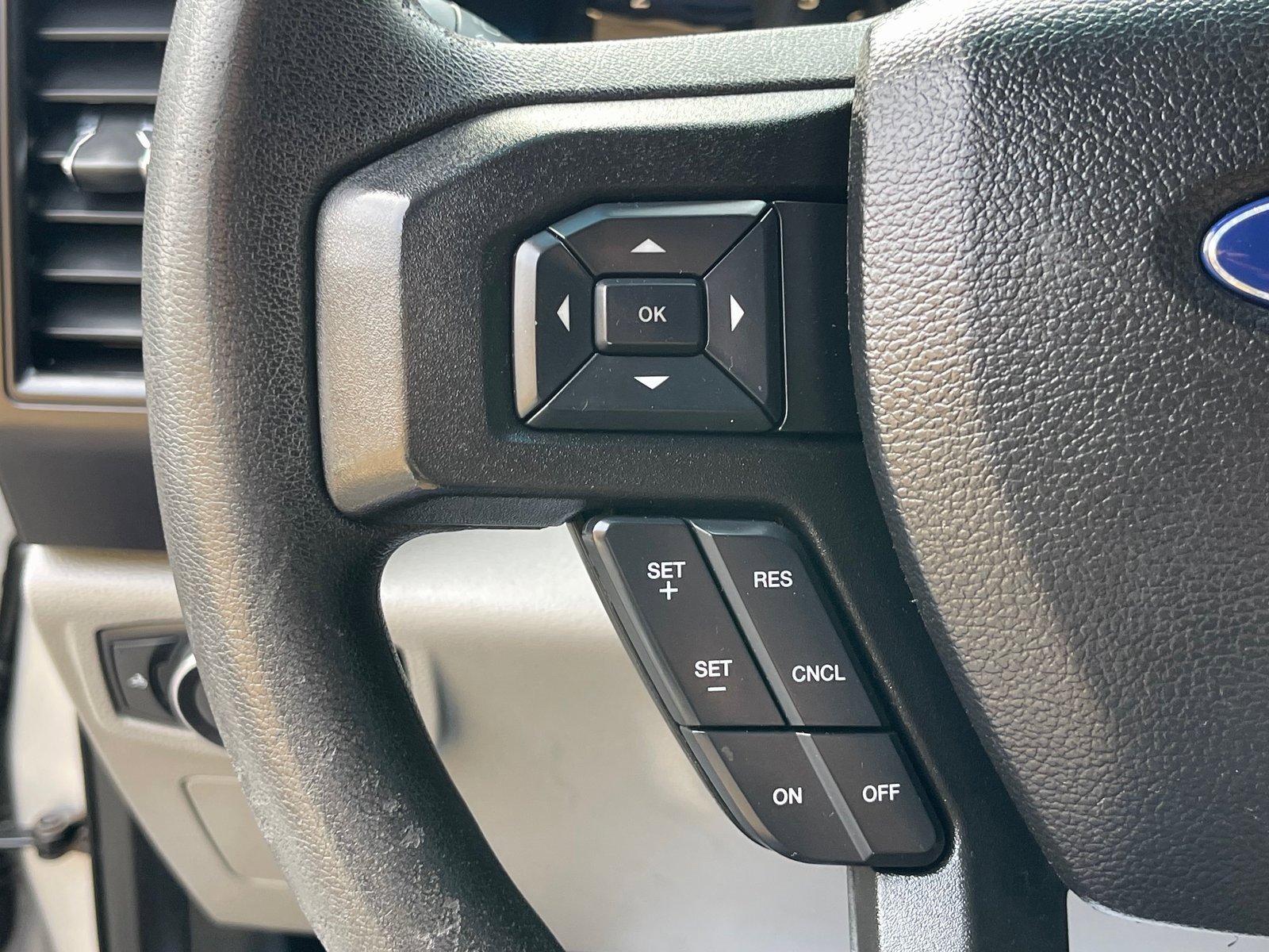 Used 2017 Ford F150 XL w/ Equipment Group 101A Mid image 34