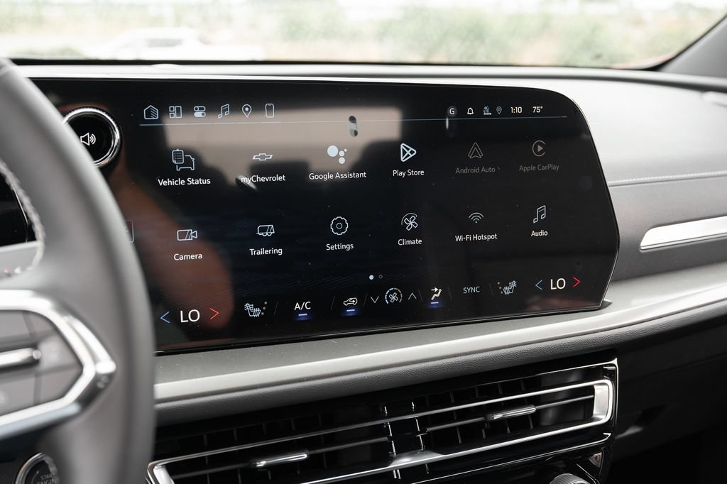 New 2026 Chevrolet Traverse LT FWD image 26