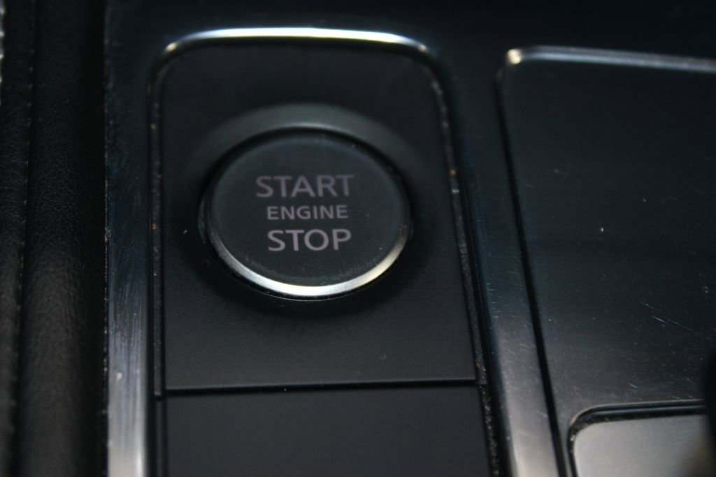 Used 2023 INFINITI QX60 Luxe FWD image 44