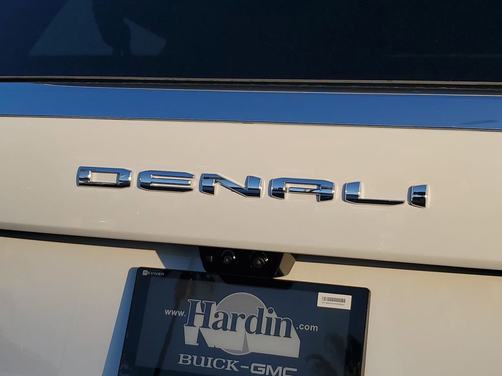 New 2026 GMC Yukon XL Denali w/ Denali Reserve Package image 6