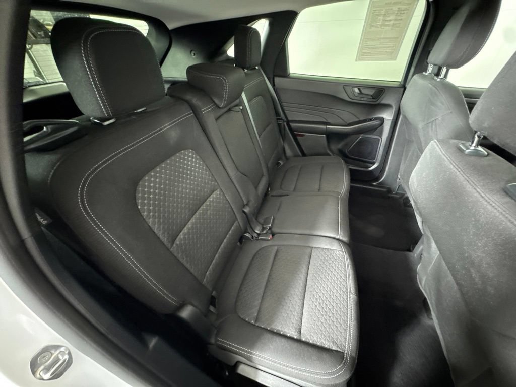 Used 2025 Ford Escape Active w/ Cold Weather Package AWD/4WD image 36