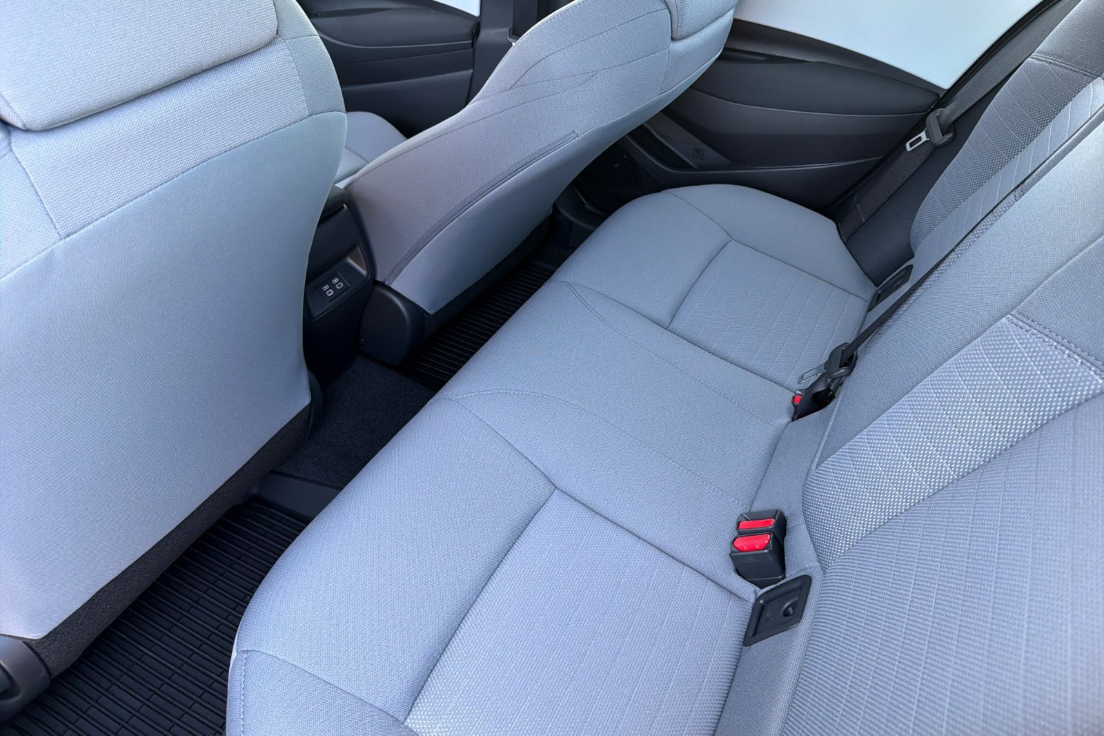 New 2027 Toyota Corolla SE FWD image 13