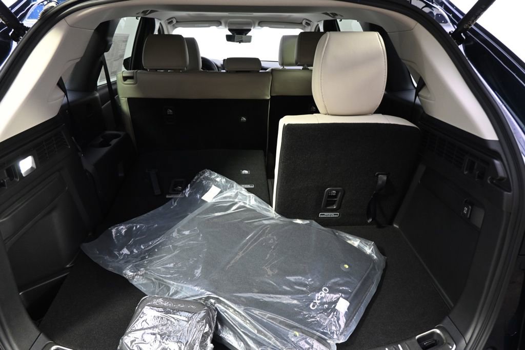 New 2026 MAZDA CX-90 3.3 Turbo w/ Preferred Package image 19