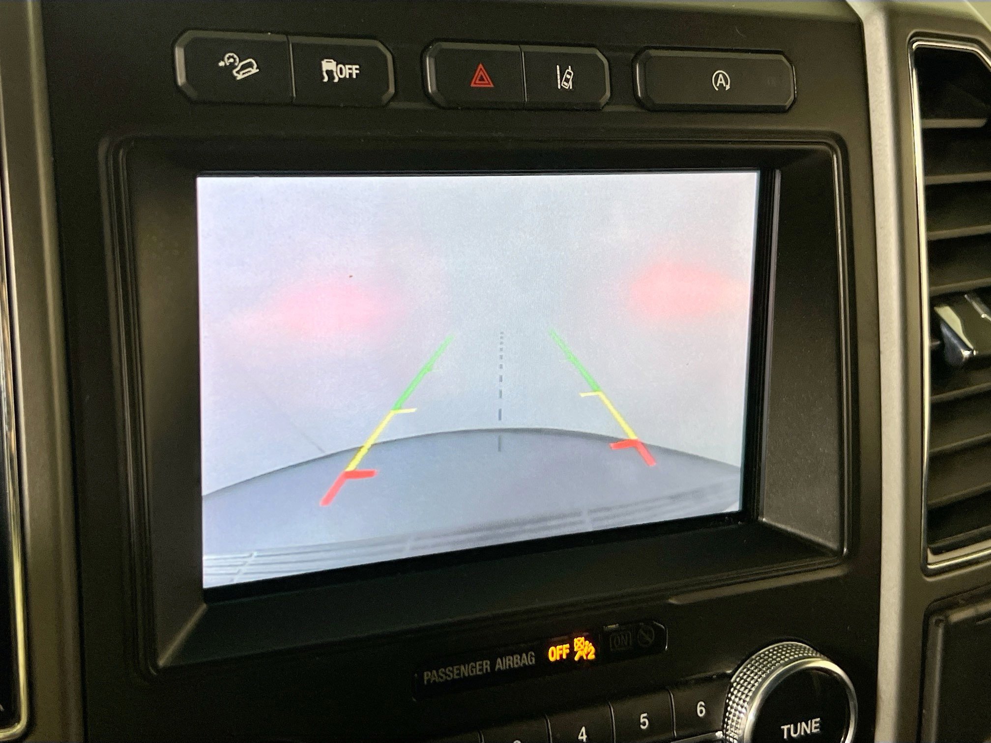 Used 2021 Ford Expedition XLT image 13