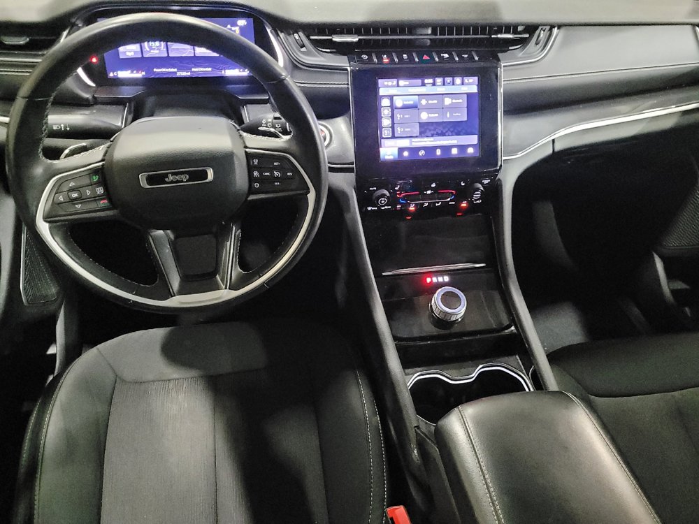 Used 2022 Jeep Grand Cherokee L Laredo w/ Luxury Tech Group I image 22