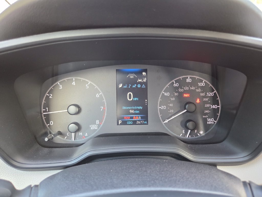 Certified 2025 Toyota Corolla LE w/ Convenience Package FWD image 31