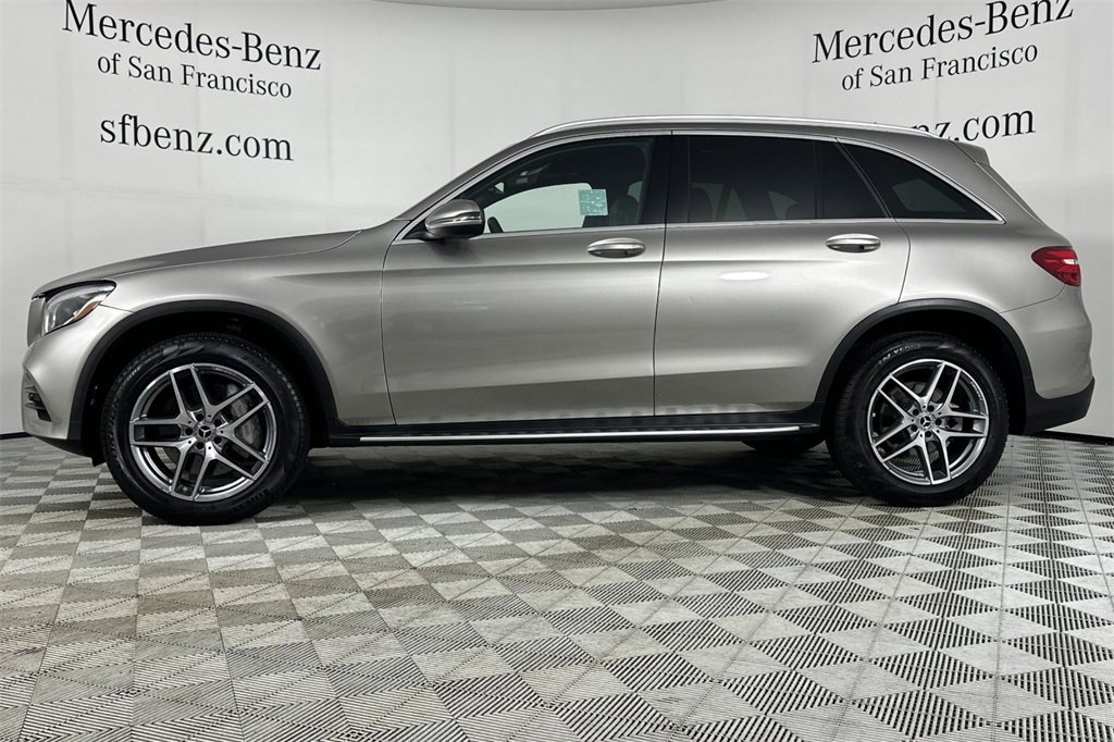 Used 2019 Mercedes-Benz GLC 300 4MATIC image 7
