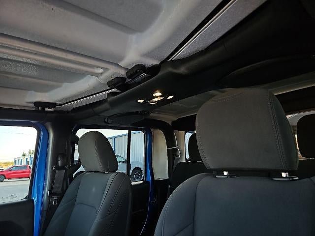 Used 2021 Jeep Gladiator Sport AWD/4WD image 24