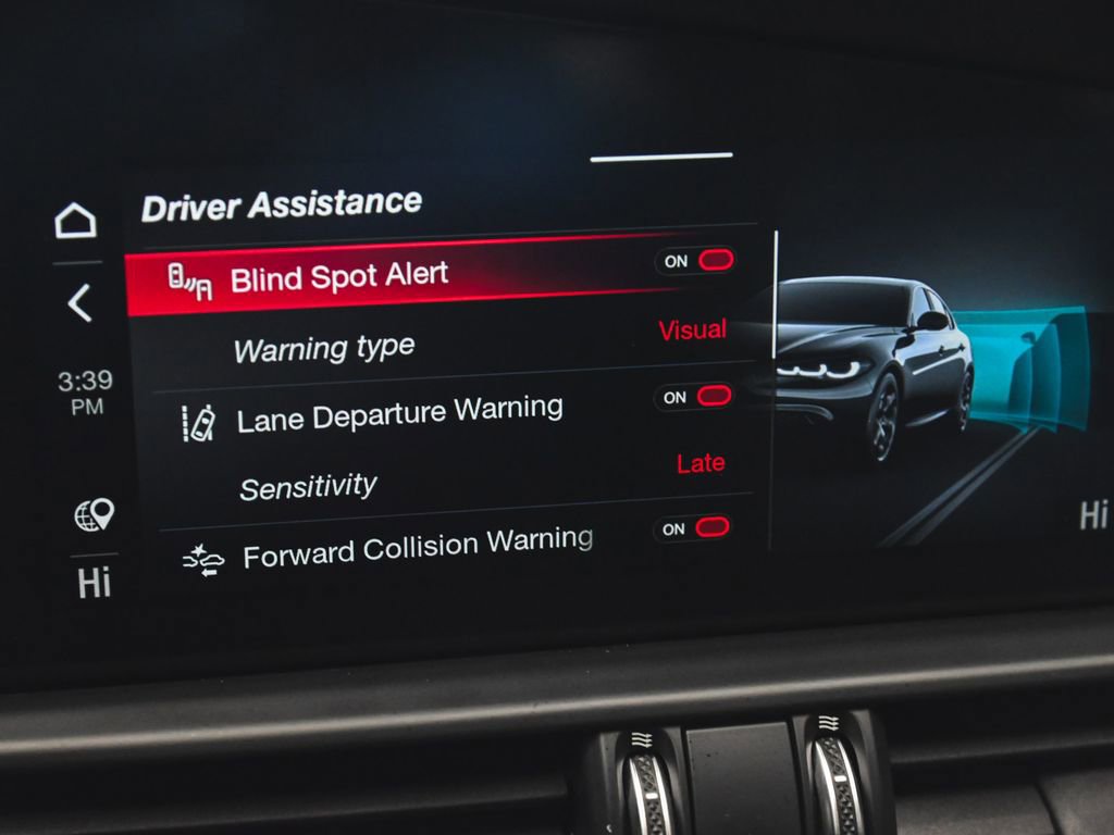 Used 2024 Alfa Romeo Giulia Veloce image 26