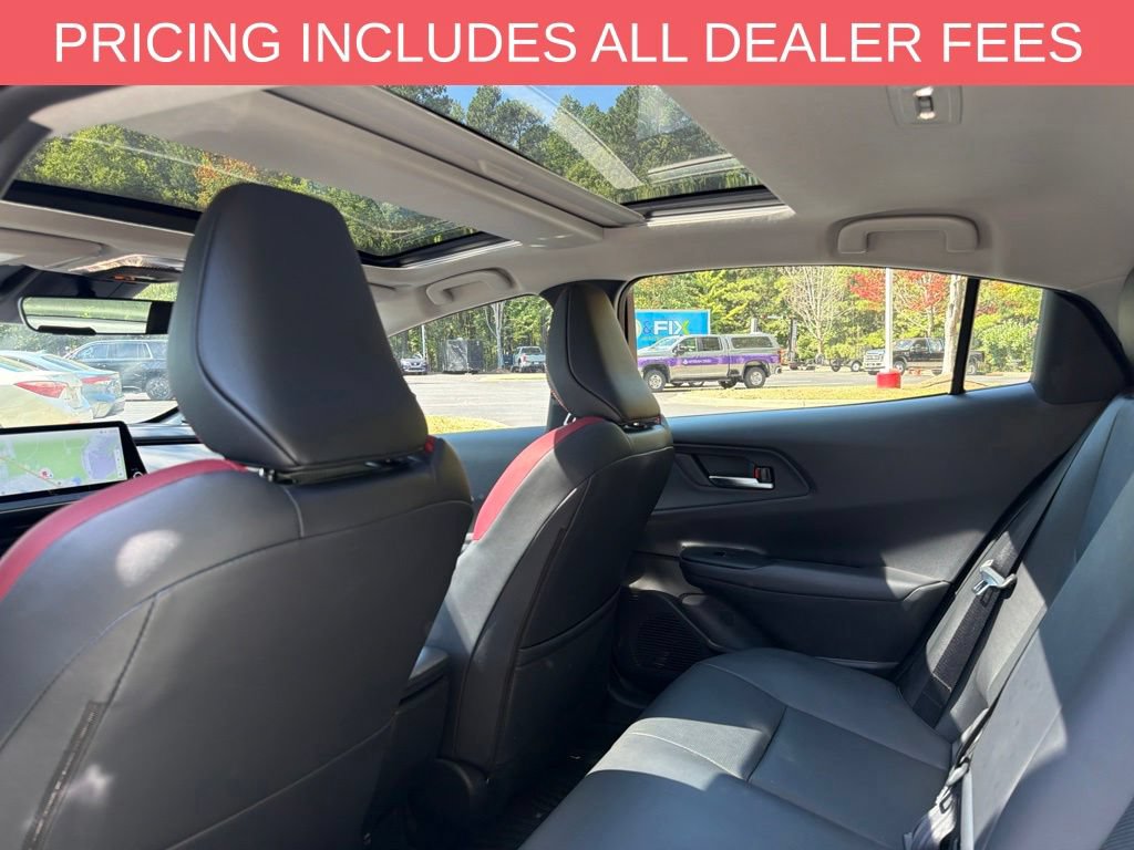 Used 2026 Toyota Prius Plug-In Hybrid FWD image 8