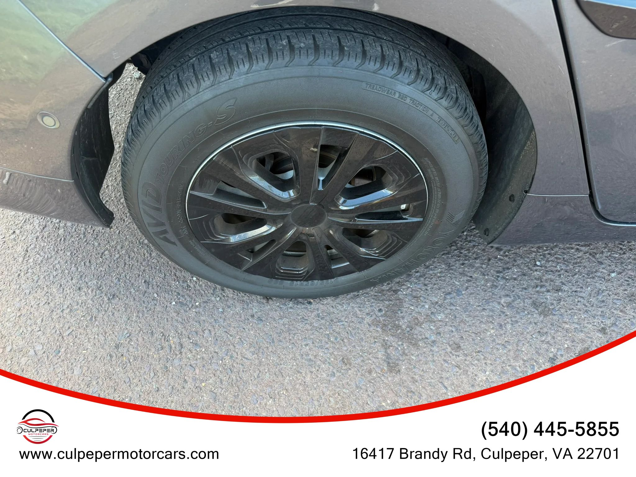 Used 2016 Toyota Prius Four w/ Advanced Technology Package FWD image 27