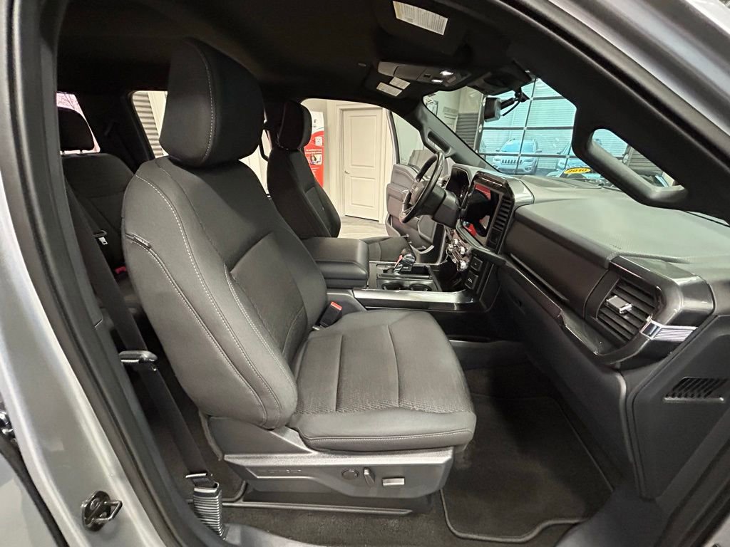 Used 2022 Ford F150 XLT w/ Equipment Group 302A High image 40