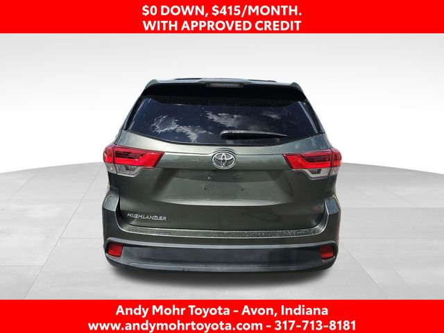 Used 2017 Toyota Highlander LE FWD image 6