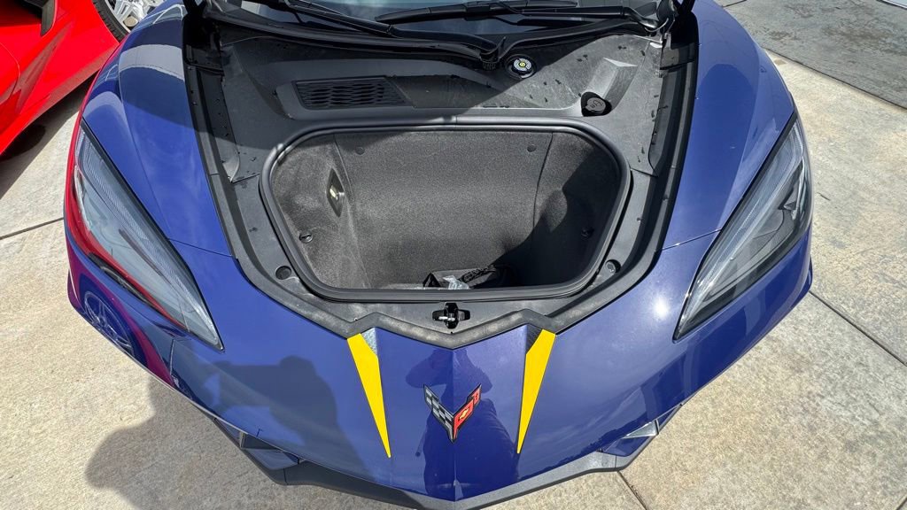 Used 2026 Chevrolet Corvette Stingray Preferred Cpe w/ Battery Protection Package RWD image 26