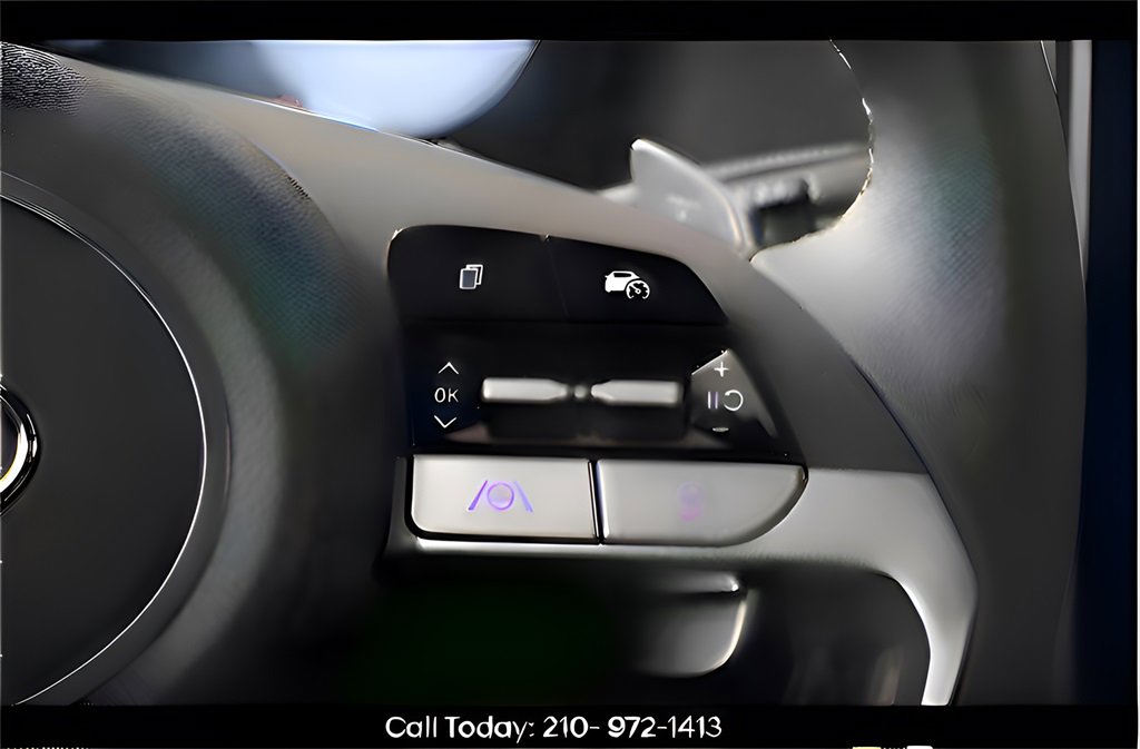 Used 2024 Hyundai Santa Cruz Limited image 37