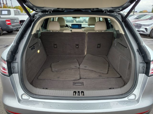 Used 2023 Lincoln Nautilus Reserve FWD image 28