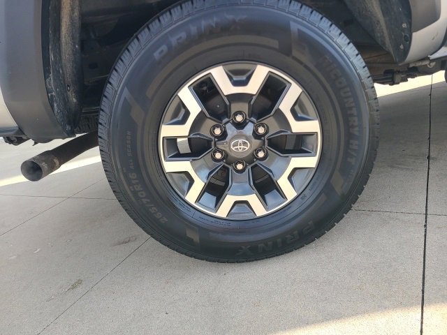 Used 2023 Toyota Tacoma TRD Off-Road image 10