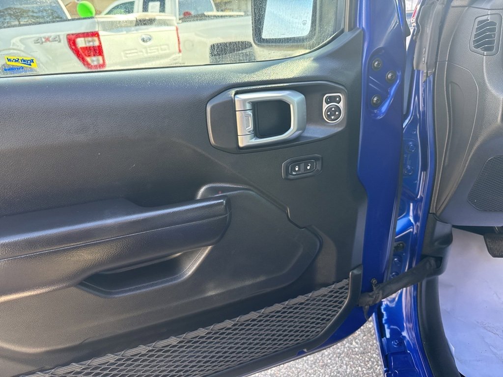 Used 2019 Jeep Wrangler Unlimited Sport S image 9