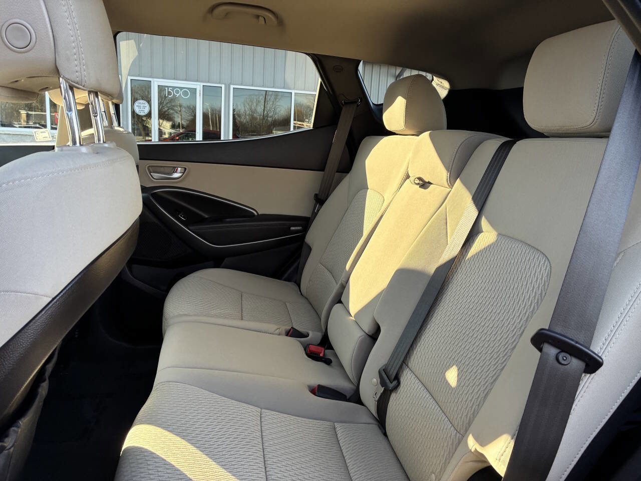 Used 2017 Hyundai Santa Fe Sport image 5