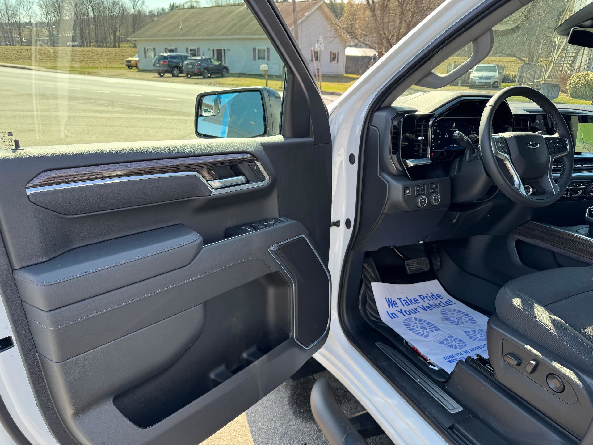 New 2026 Chevrolet Silverado 1500 RST AWD/4WD image 17