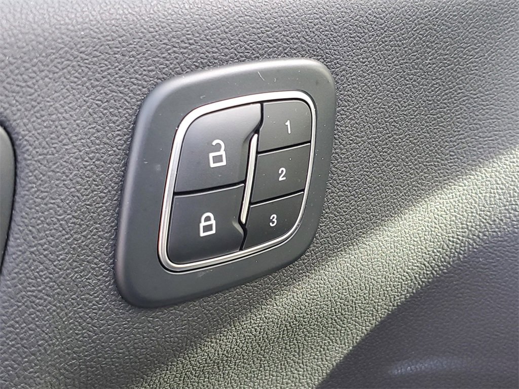 Used 2023 Ford Escape Active w/ Tech Pack #2 image 23