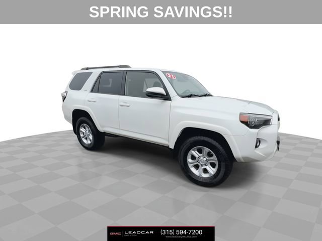 Used 2021 Toyota 4Runner SR5 image 2