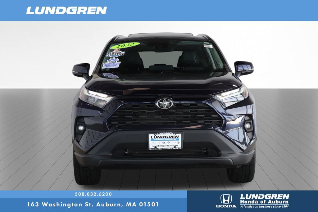 Used 2022 Toyota RAV4 XLE Premium AWD/4WD image 2