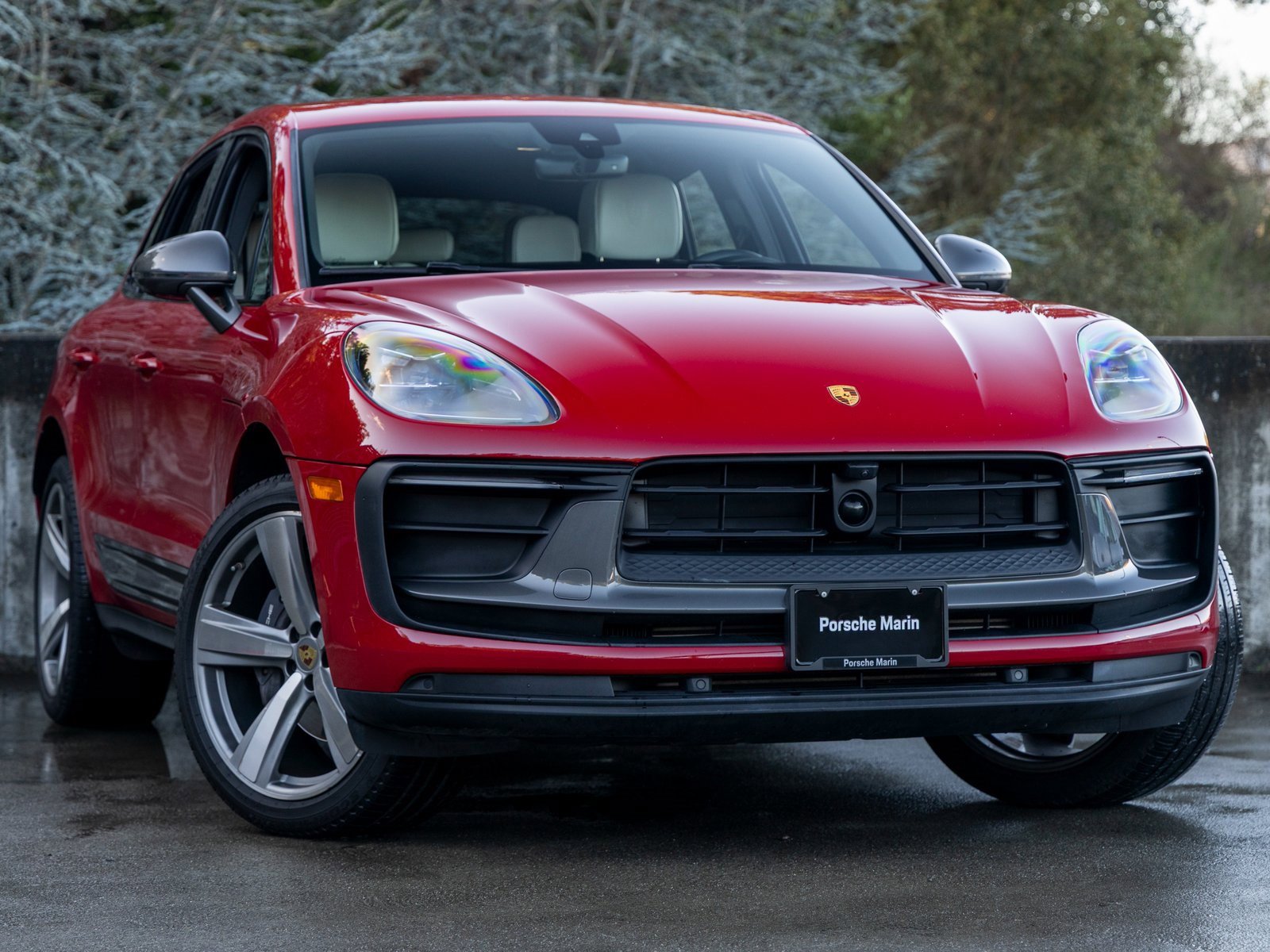 Certified 2024 Porsche Macan Turbo image 6