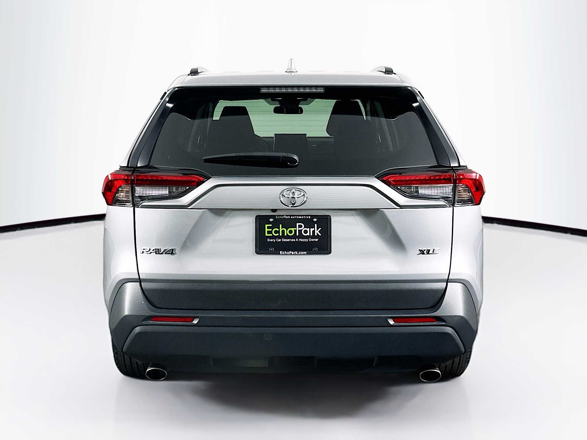 Used 2024 Toyota RAV4 XLE image 7