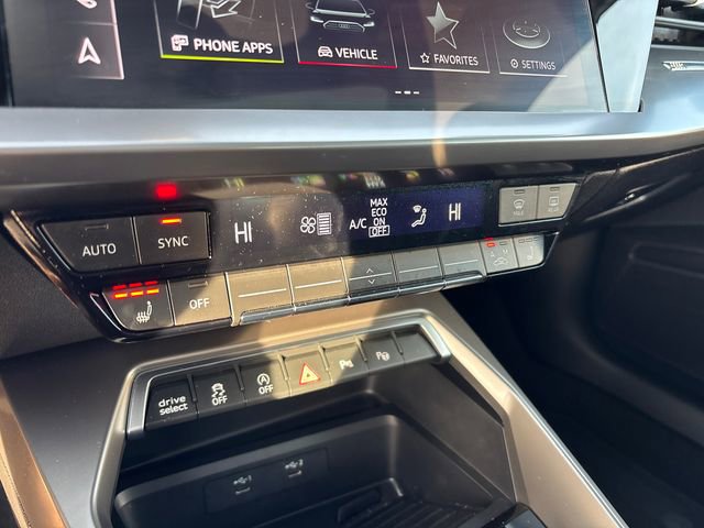 Used 2024 Audi A3 2.0T Premium image 24