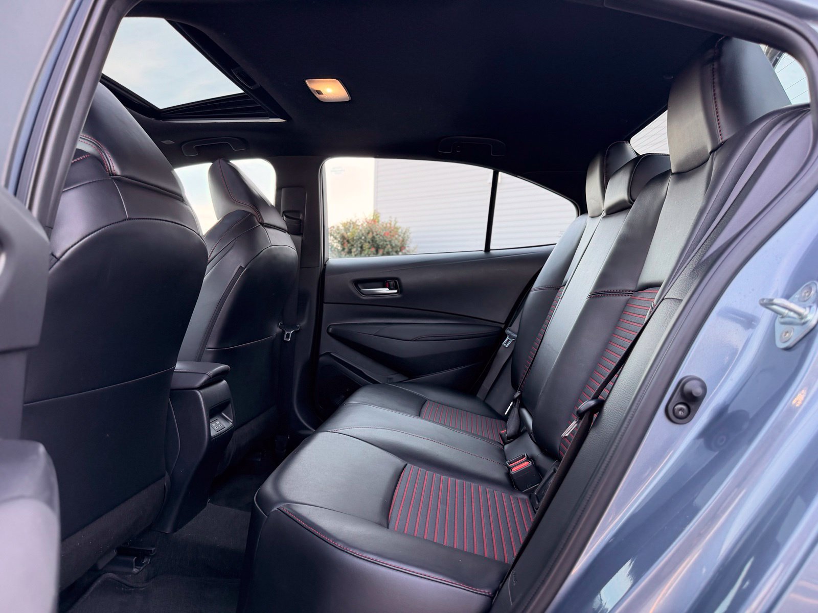 Used 2023 Toyota Corolla XSE FWD image 18