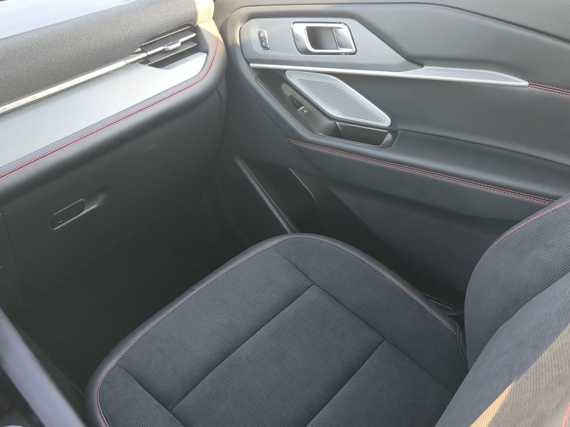 New 2026 Ford Explorer ST RWD image 57