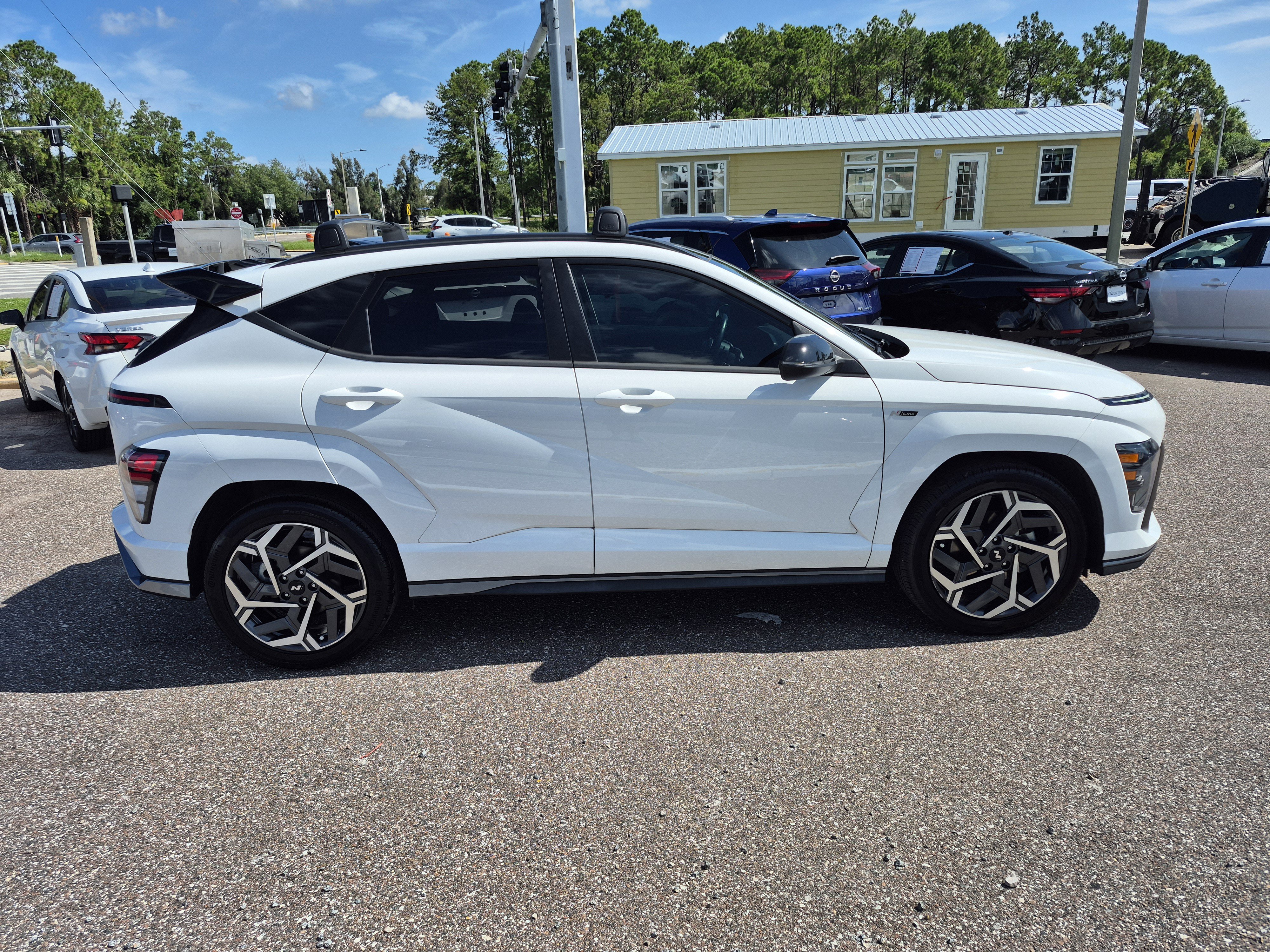 Used 2024 Hyundai Kona N Line FWD image 9