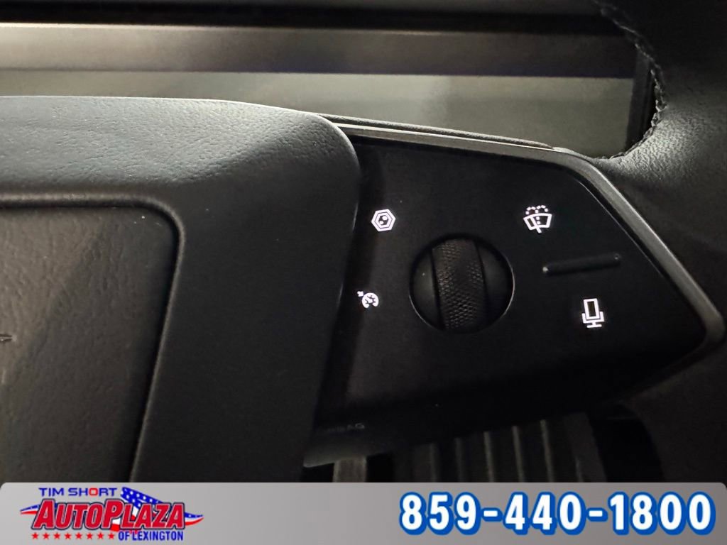 Used 2024 Tesla Cybertruck AWD Crew Cab image 25