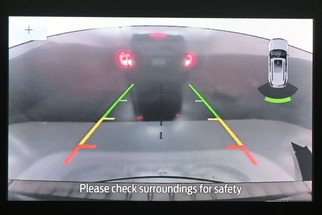 Used 2020 Ford Explorer XLT w/ Comfort Package AWD/4WD image 14